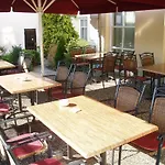 Zur Burg Gmbh