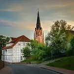 Zur Burg Gmbh Hotel 3*
