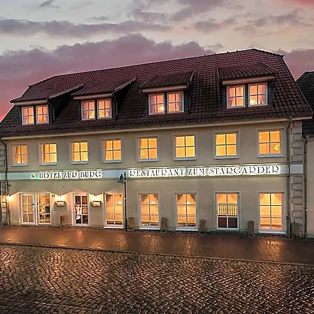 فندق Zur Burg Gmbh Burg Stargard
