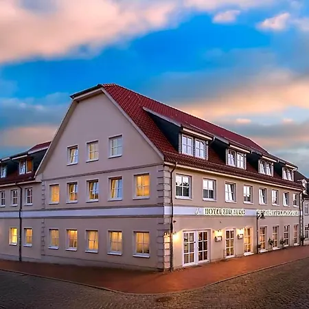Zur Burg Gmbh فندق Burg Stargard
