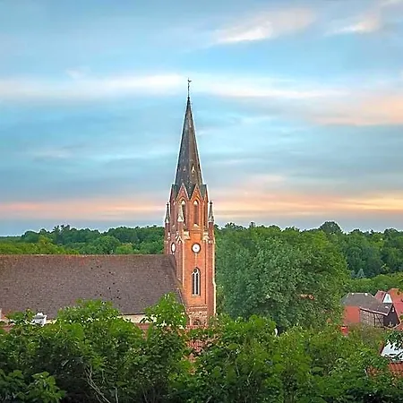 Zur Burg Gmbh Burg Stargard