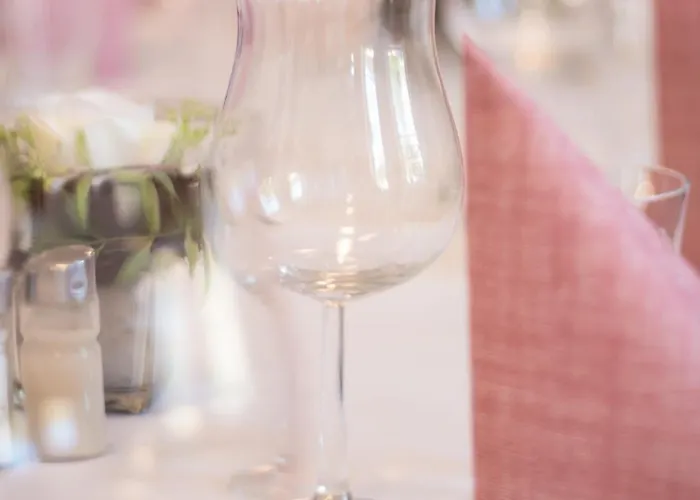 Hotel Zur Burg Burg Stargard